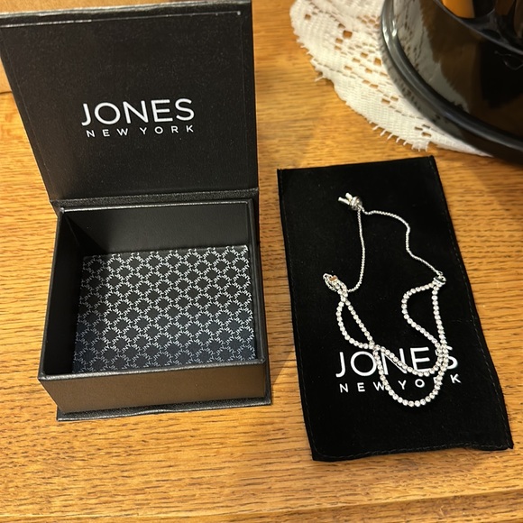 Jones New York Annabelle bracelet - Picture 5 of 6